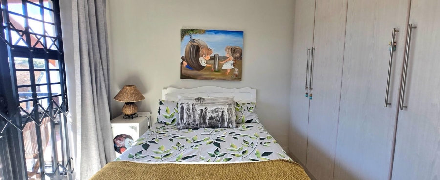 6 Bedroom Property for Sale in Franskraal Western Cape